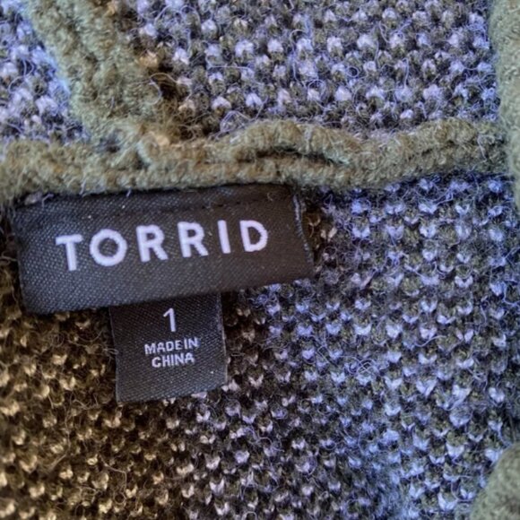 Torrid Hooded Sweater Heart Cross Bone Green Size 1X Long Sleeve Tunic Hoodie - Picture 7 of 10